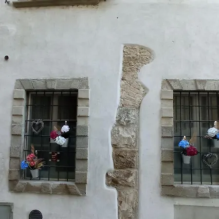 Emy & Lu Citta' Alta Centro Storico * 贝尔加莫