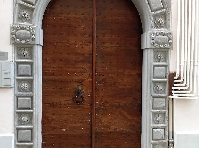 Emy & Lu Storico Citta Alta * Бергамо