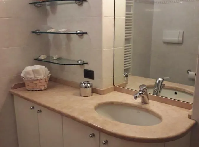 Emy & Lu Storico Citta Alta Бергамо