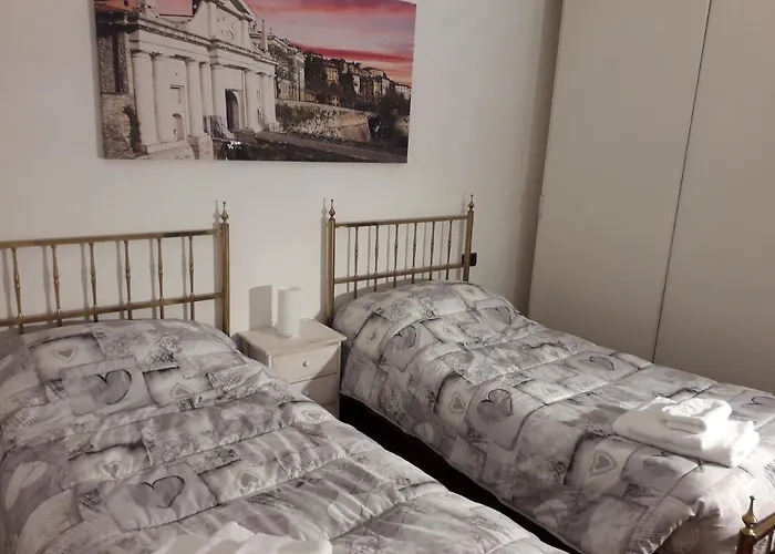 Tatil Evi Emy & Lu Storico Citta Alta *